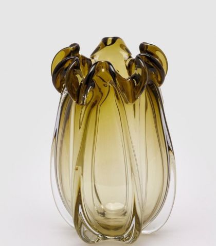  GLASS VASE 