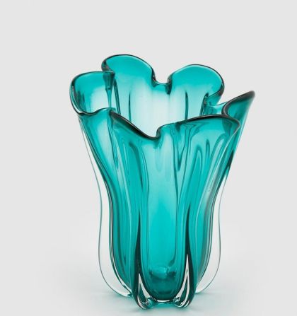  GLASS VASE