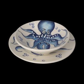 PAIR OF CERAMIC DISHES WITH HAND PAINTED OCTOPUS DECORATION