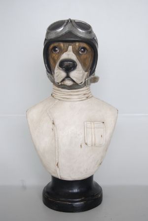 RESIN AVIATOR DOG BUST 50h