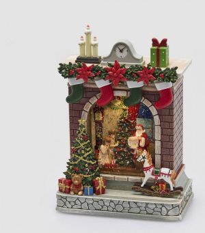 ДЕКОРАЦИЯ ДЯДО КОЛЕДА ПРЕД КАМИНА  МУЗИКА+ФИЛМ+LED