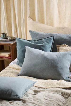 КАЛЪФКА КАДИФЕ - VELVET CHALK BLUE 