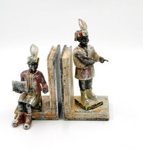 SET OF 2 BOOKENDS COLONIAL STYLE